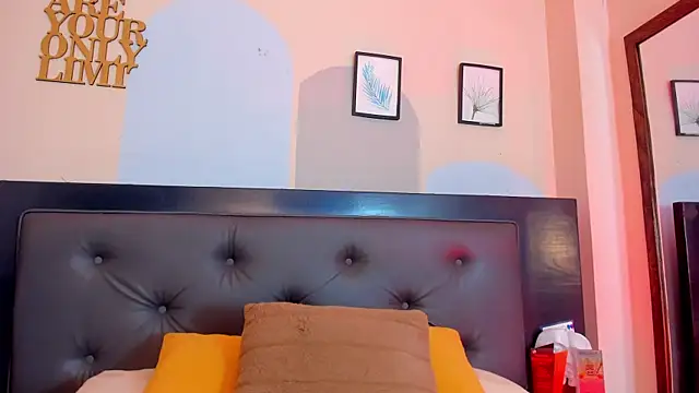 Boy Mathew online show from June 18, 11:25 am