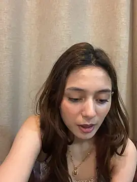 Lilywant online show from June 3, 3:39 pm