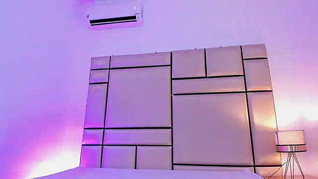 Anahia sexygirl online show from June 27, 3:55 am