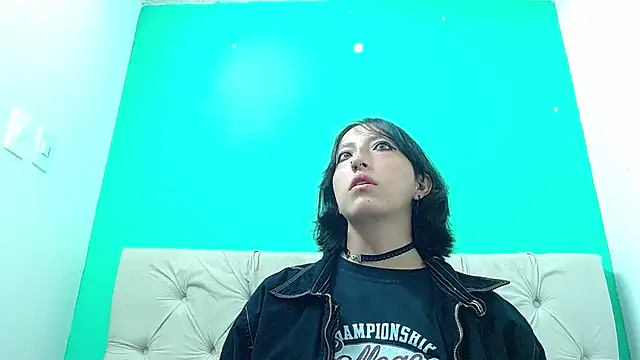 amoremerchmar online show from June 15, 3:20 am