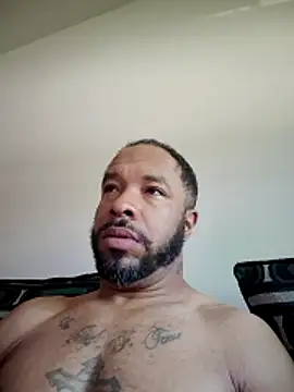 Snapshot of yoursexydaddy8181 chatting on June 3, 12:08 pm yoursexydaddy8181 online show from June 3, 12:08 pm