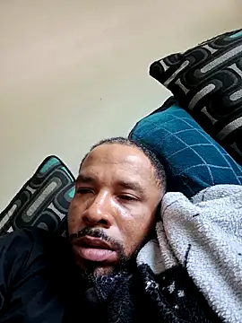 Snapshot of yoursexydaddy8181 chatting on June 26, 6:34 pm yoursexydaddy8181 online show from June 26, 6:34 pm