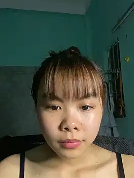 Snapshot of Cry_sexy chatting on May 27, 6:10 am Cry sexy online show from May 27, 6:10 am