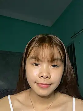 Snapshot of Cry_sexy chatting on August 3, 9:15 am Cry sexy online show from August 3, 9:15 am