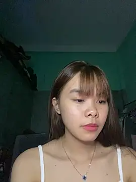 Snapshot of Cry_sexy chatting on August 6, 4:20 pm Cry sexy online show from August 6, 4:20 pm