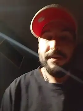 emebigboy online show from May 11, 7:58 am