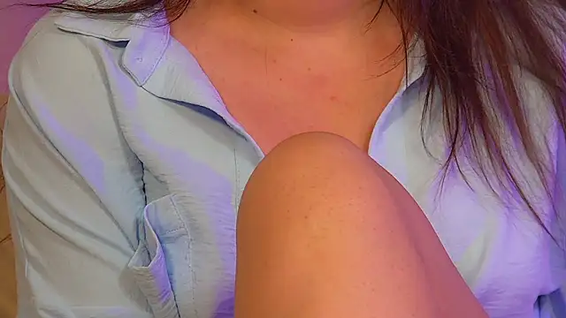 Snapshot of VanessaCelestis chatting on August 6, 6:37 am VanessaCelestis online show from August 6, 6:37 am