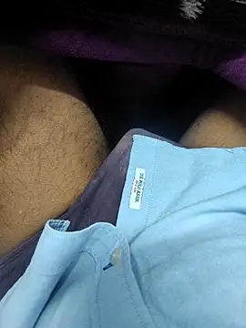 Snapshot of loverypenis chatting on May 5, 12:13 pm loverypenis online show from May 5, 12:13 pm
