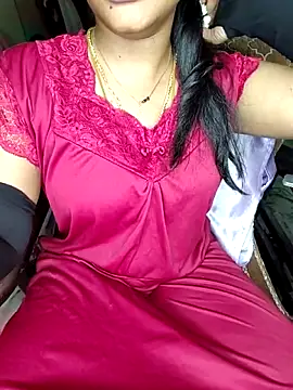 Snapshot of Tamil__Thara003 chatting on June 4, 6:03 pm Tamil Thara003 online show from June 4, 6:03 pm