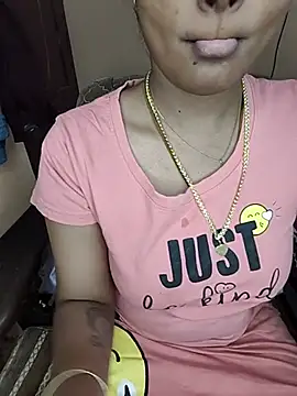 Snapshot of Tamil__Thara003 chatting on July 15, 4:56 pm Tamil Thara003 online show from July 15, 4:56 pm