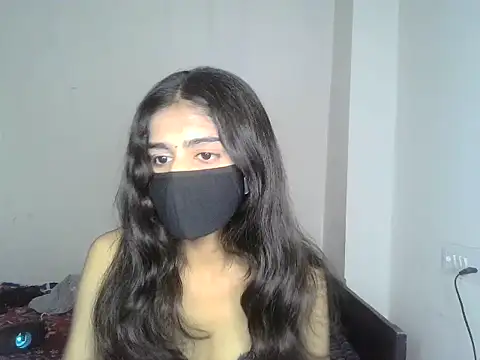 Snapshot of SASSY__BABY_ chatting on June 18, 5:19 am SASSY BABY online show from June 18, 5:19 am