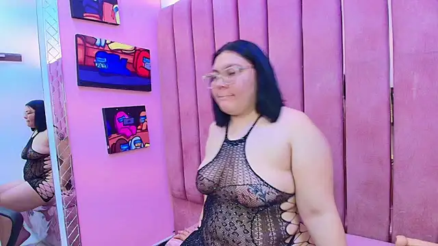 Sweet Nova  online show from June 11, 3:26 am