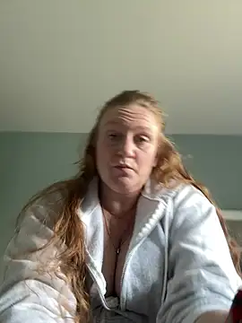 Kellilyn10 online show from June 25, 5:50 pm