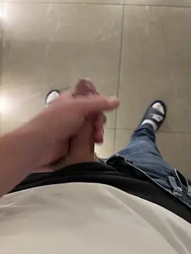 misterjay37 online show from May 6, 10:04 pm