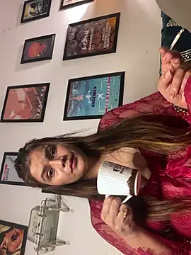 Leena singh online show from June 23, 5:44 pm