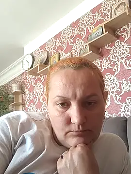 Red-HairedBeast online show from May 11, 7:25 am