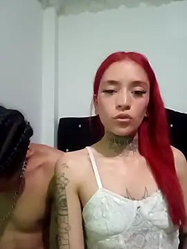 Snapshot of ChicaFuegoDulce chatting on May 8, 2:33 pm ChicaFuegoDulce online show from May 8, 2:33 pm