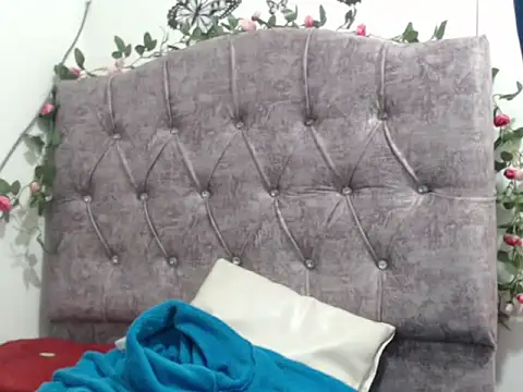 kim rosse04 online show from May 22, 1:24 am