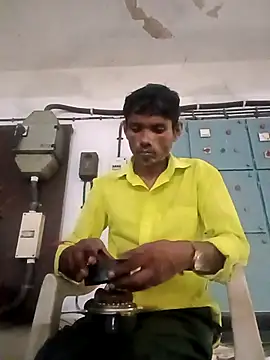 Hot-Parinda200 online show from June 1, 11:23 am