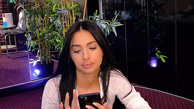 VanessaVosss online show from June 18, 5:17 pm