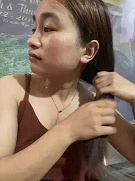 Cute-Sexyy online show from June 6, 1:43 am