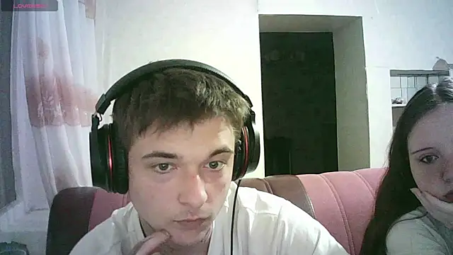 Snapshot of KittyFlicker chatting on May 14, 5:09 pm KittyFlicker online show from May 14, 5:09 pm