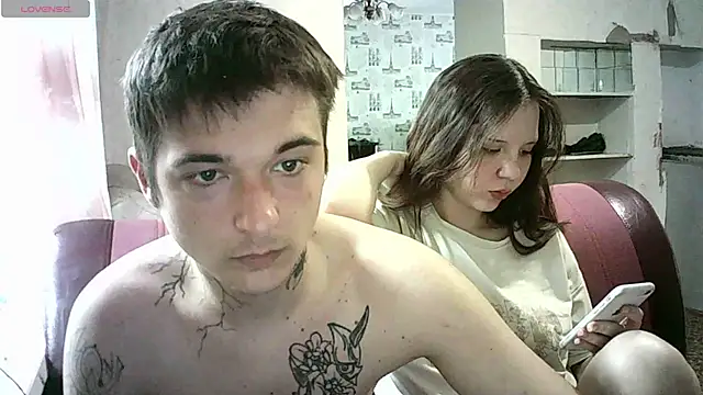 Snapshot of KittyFlicker chatting on May 15, 11:17 am KittyFlicker online show from May 15, 11:17 am