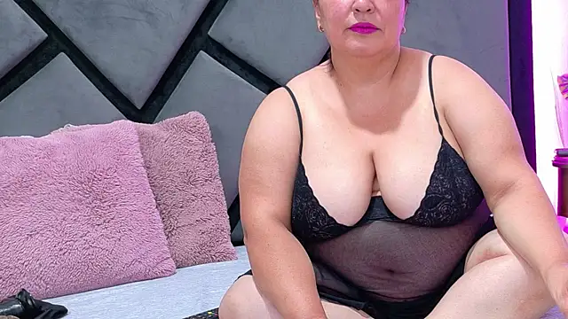 Natasha2603 online show from May 14, 8:37 pm