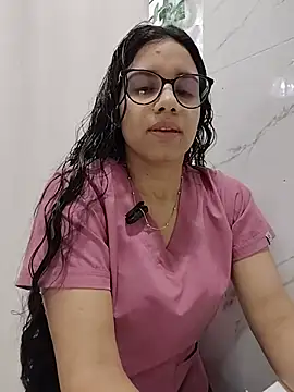 Snapshot of alanahot94 chatting on July 23, 5:00 pm alanahot94 online show from July 23, 5:00 pm