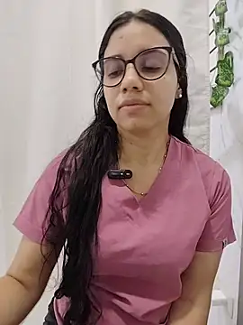 Snapshot of alanahot94 chatting on July 25, 9:56 pm alanahot94 online show from July 25, 9:56 pm