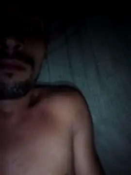 lucaspauzudo online show from July 26, 7:37 am