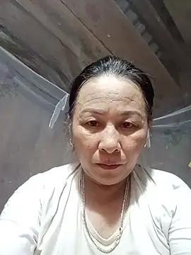 Snapshot of girl_cute69 chatting on June 24, 1:21 pm girl cute69 online show from June 24, 1:21 pm