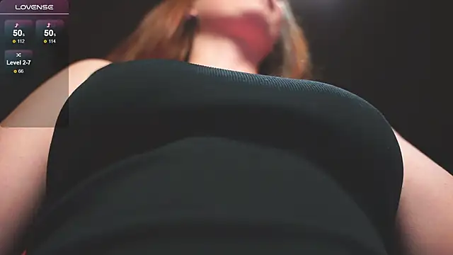 Snapshot of xxx_DownTown_xxx chatting on December 27, 9:11 pm xxx DownTown xxx online show from December 27, 9:11 pm