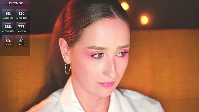 Snapshot of xxx_DownTown_xxx chatting on January 19, 3:53 pm xxx DownTown xxx online show from January 19, 3:53 pm