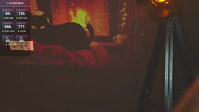 Snapshot of xxx_DownTown_xxx chatting on February 13, 11:15 pm xxx DownTown xxx online show from February 13, 11:15 pm