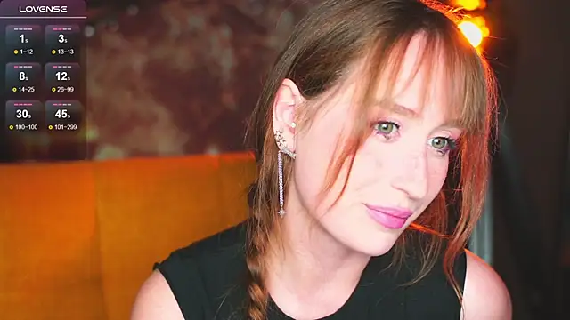 Snapshot of xxx_DownTown_xxx chatting on February 19, 10:20 pm xxx DownTown xxx online show from February 19, 10:20 pm