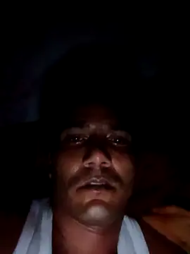 KingNaheed02 online show from May 12, 7:33 pm