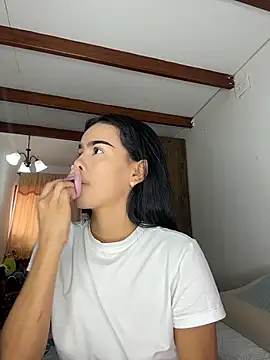 Snapshot of Melissa_Rendon chatting on June 2, 3:58 pm Melissa Rendon online show from June 2, 3:58 pm