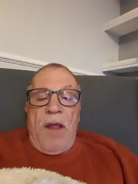 NextAct92 online show from June 10, 8:52 pm