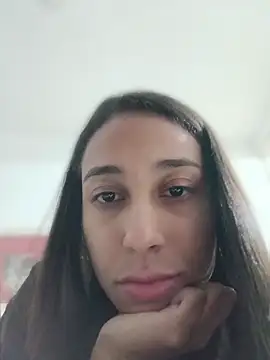Snapshot of modelisa01 chatting on May 11, 9:56 pm modelisa01 online show from May 11, 9:56 pm