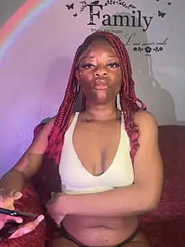 Cleosweetiex online show from May 12, 7:22 pm