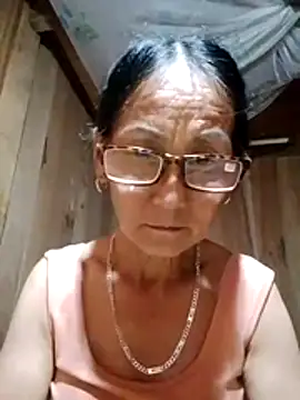 Snapshot of Magy-006 chatting on June 27, 12:22 pm Magy-006 online show from June 27, 12:22 pm
