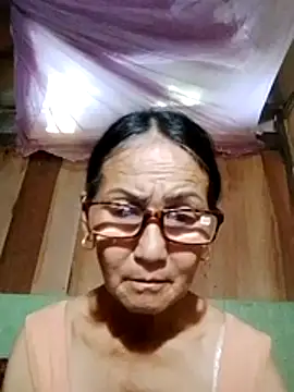 Snapshot of Magy-006 chatting on July 30, 7:07 am Magy-006 online show from July 30, 7:07 am
