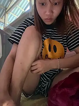 Snapshot of Vi_sexyy chatting on May 12, 10:56 am Vi sexyy online show from May 12, 10:56 am