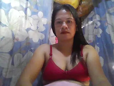 MommyRose32 online show from June 9, 12:44 am