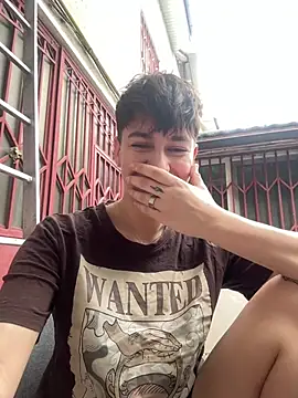 JessyAdoryx online show from June 20, 11:24 am