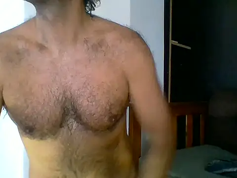 Snapshot of perrolobo78 chatting on May 21, 5:20 pm perrolobo78 online show from May 21, 5:20 pm