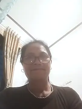 Vieekee online show from July 4, 10:05 pm