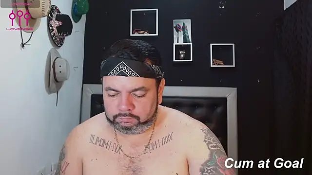 perverseveteranmanxxx online show from January 14, 4:50 pm