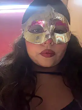 Snapshot of SlutrySiren chatting on June 30, 5:58 pm SlutrySiren online show from June 30, 5:58 pm
